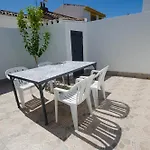 Bungalow Troyano - Paradise Retreat By The Beach
